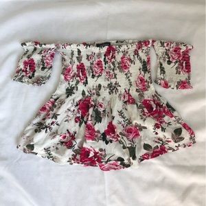 Ambiance Floral Off the Shoulder Top Size Small